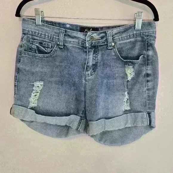 Earl Jeans Pants - Earl Jeans Jean Shorts Women's Denim  Distressed Size 4